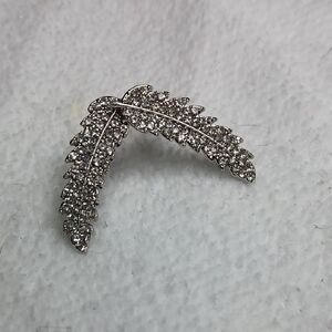 Sparkling Silver-toned Leaf Earrings